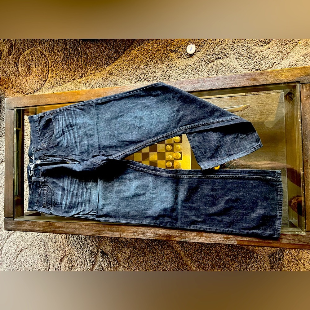 34x32 bootcut denim blue jeans, faded look